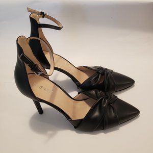 Nine West Black Knot Pointed Toe Heels 10M Gently Used